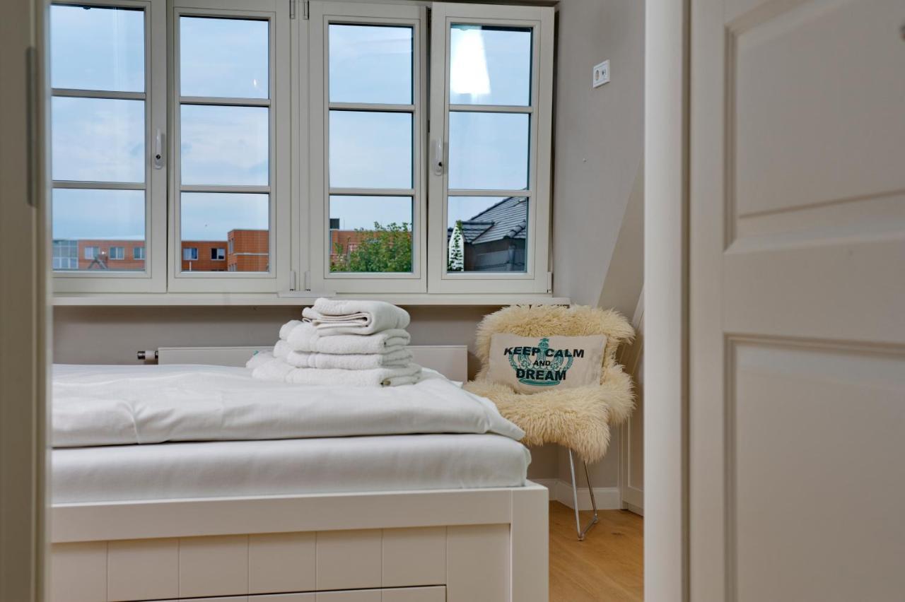 Apartment Yellow Upmarine Westerland